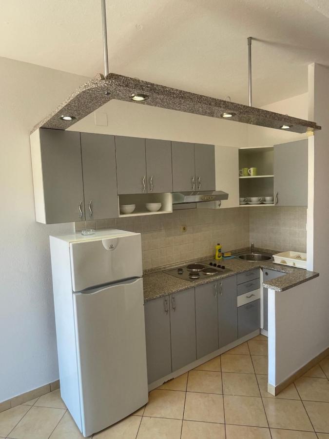 Apartments Belic With Pool Єлса Екстер'єр фото