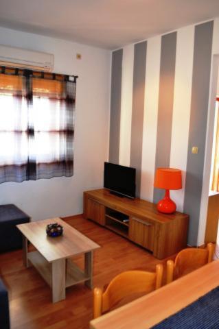 Apartments Belic With Pool Єлса Екстер'єр фото